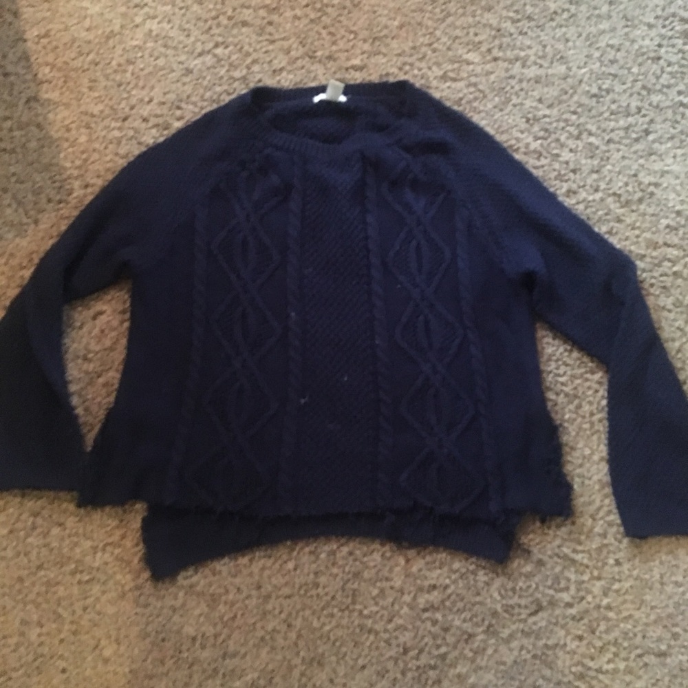 SWEATER